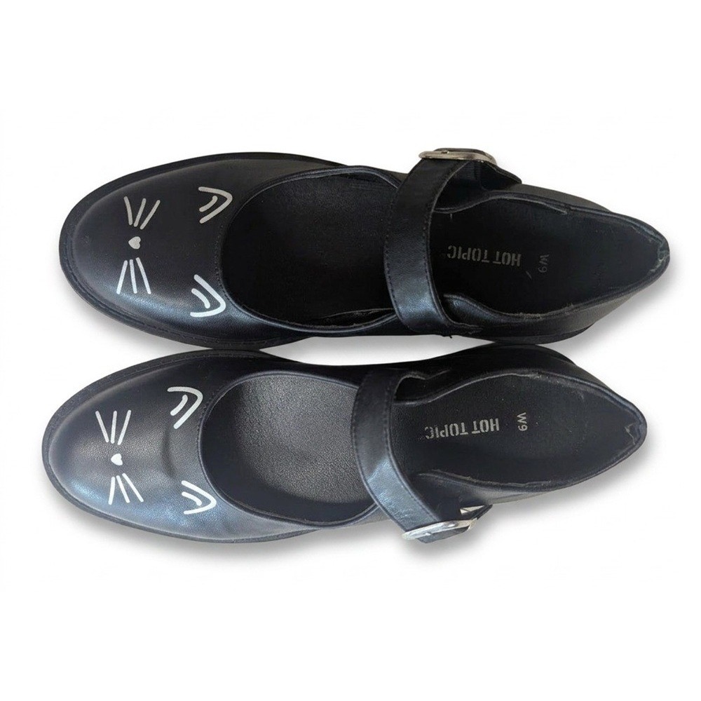 Hot Topic Mary Jane Cat Face Shoes, Black, Silver Buckle, 13220950, Size 9 - Picture 9 of 13